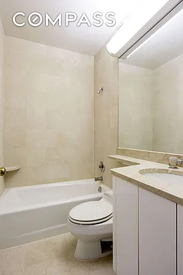 Rented by Compass | media 9