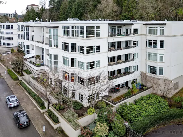2445 NW Westover Rd Unit 417, Portland, OR 97210