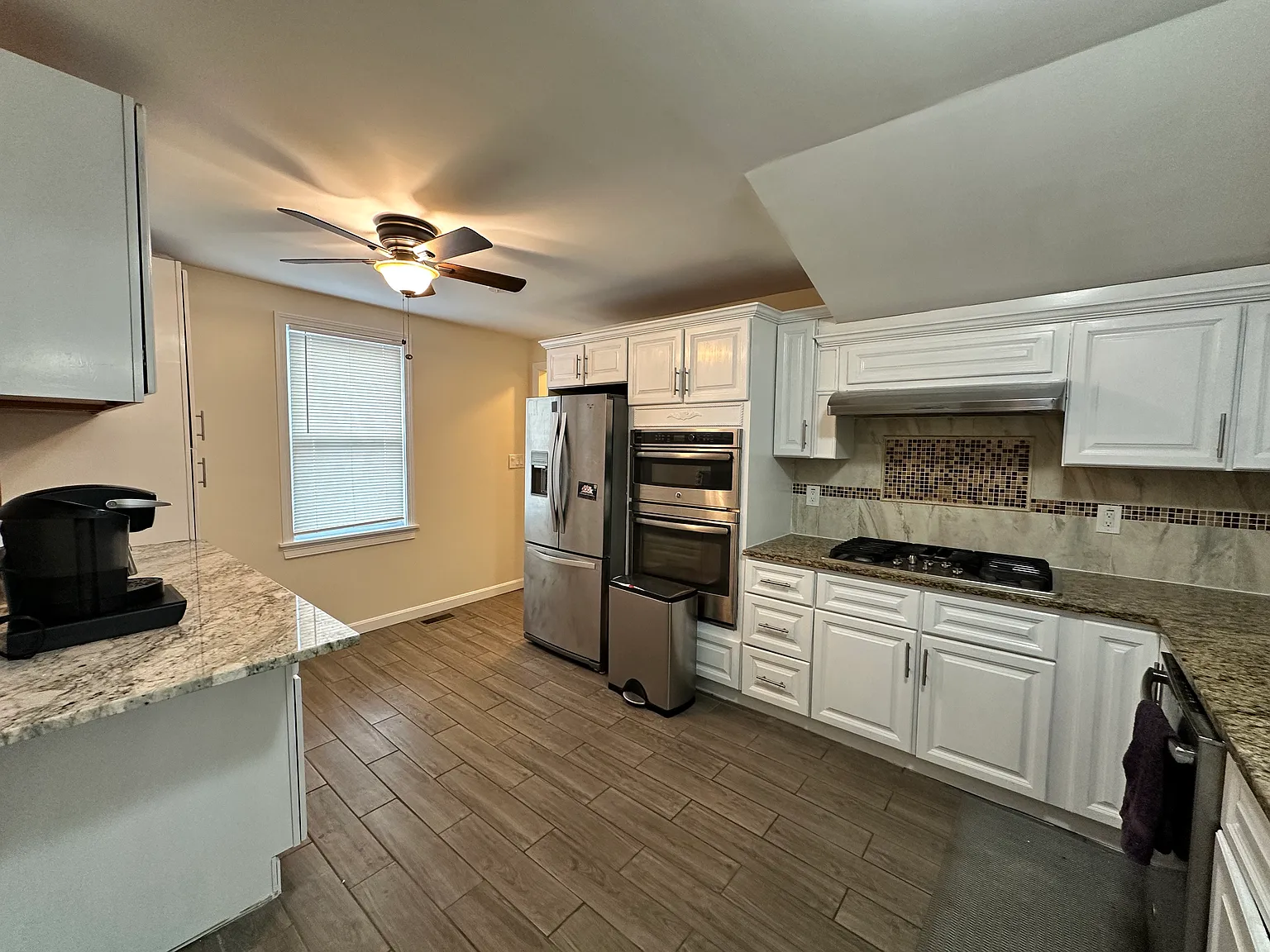 4 bed, 1500 sqft, $3,800 — Photo 4