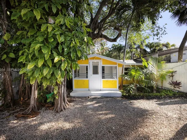 3041 Calusa St, Coconut Grove, FL 33133