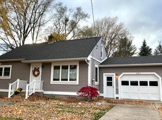 2385 Lincoln St, Muskegon, MI 49441