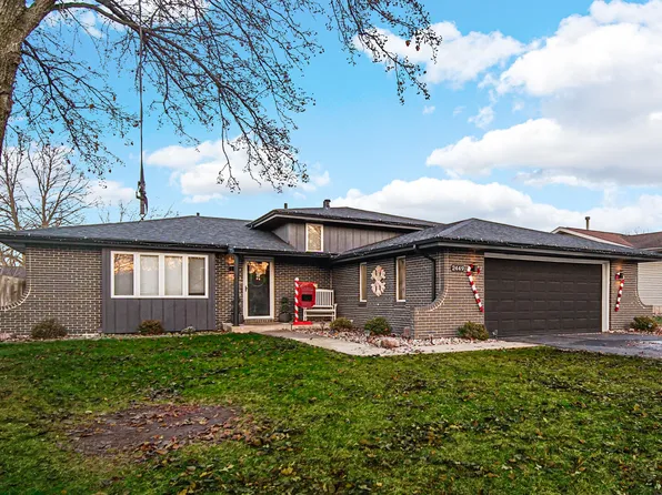 2449 Flat Rock Rd, Dyer, IN 46311