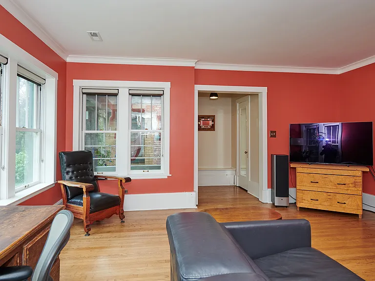 216 Le Moyne Pkwy — Photo 6