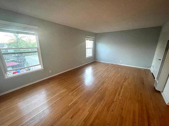 2nd image of 223 Belmont Ave #8