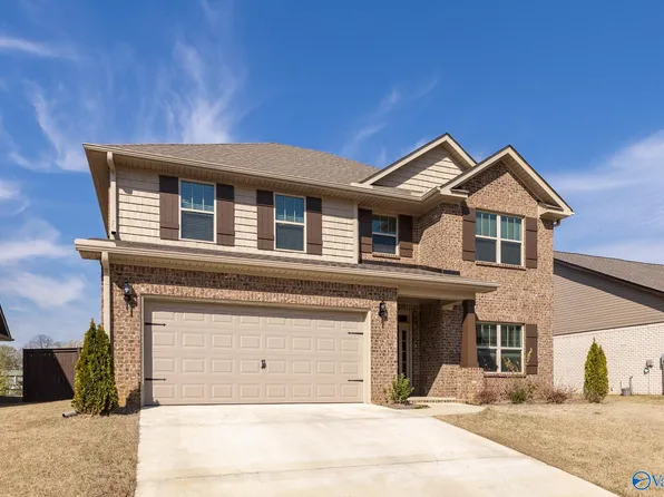 16202 Trestle St SE, Huntsville, AL 35803