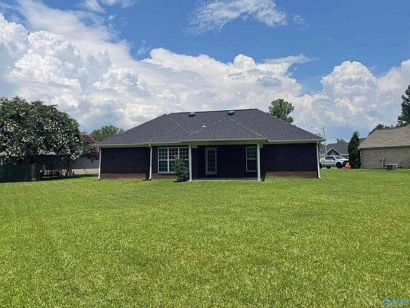 4th image of 114 Jewell Cobb Ct