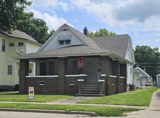 416 N Kickapoo St, Lincoln, IL 62656