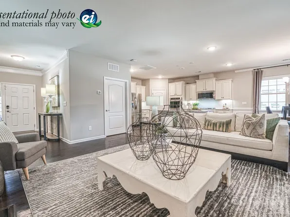 6220 Fairfax Ct, Maiden, NC 28650