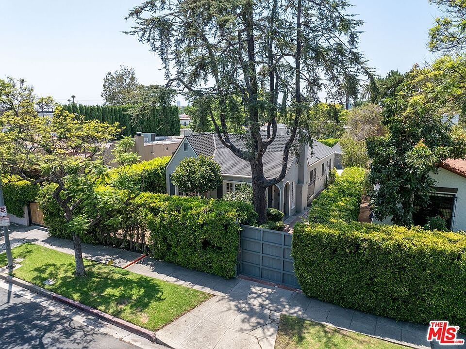 1st image of 749 N Crescent Heights Blvd