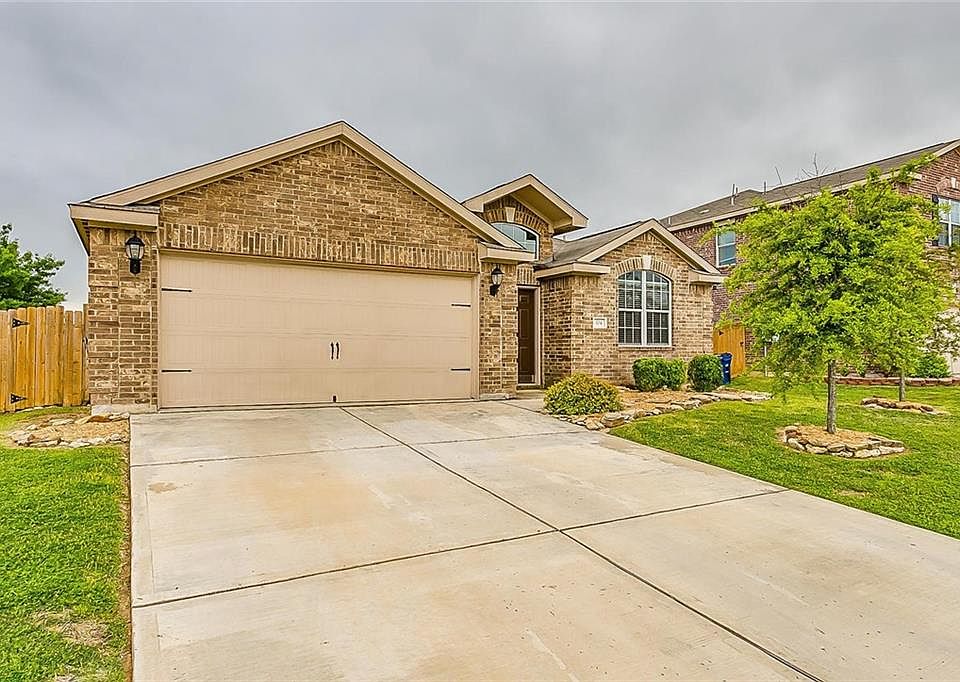 1st image of 104 Kincaid Dr