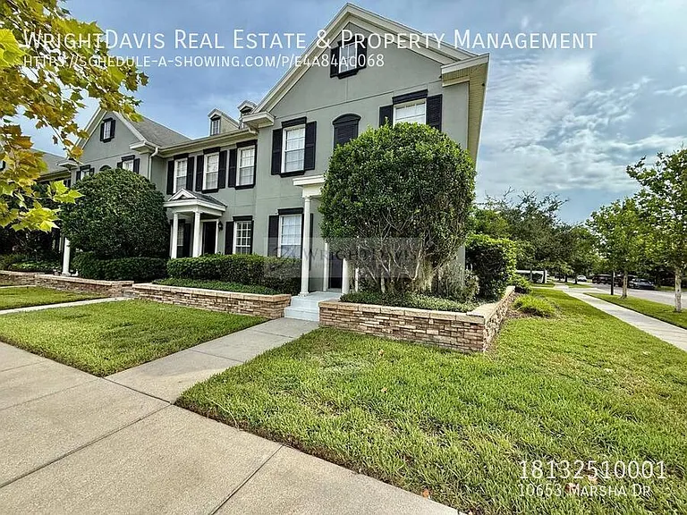 10653 Marsha Dr — Photo 2