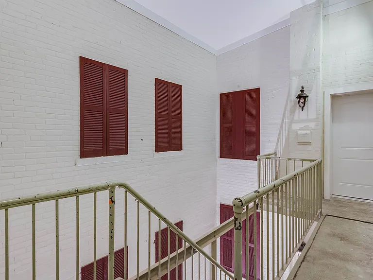 7552 Wydown Blvd #1E — Photo 19