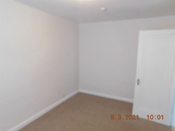 5th image of 403 S College Ave
