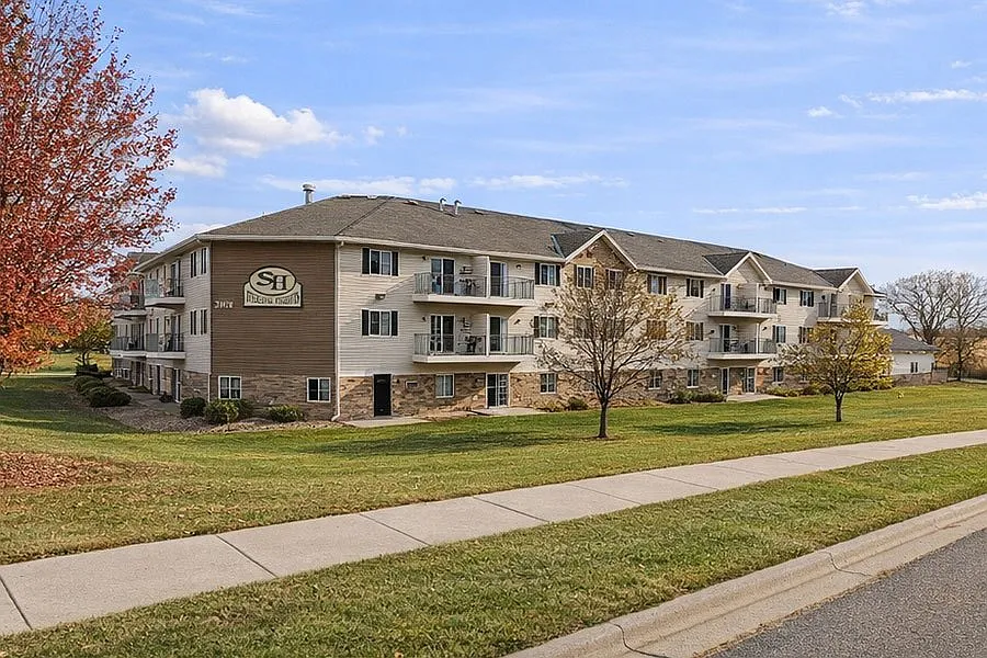 Sterling Heights — Photo 1