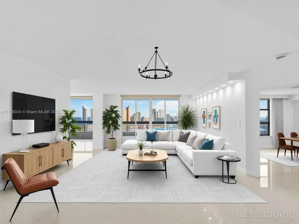 3530 Mystic Pointe Dr #3310-LPH10, Miami, FL 33180