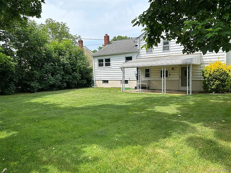 33 Ava Dr — Photo 18