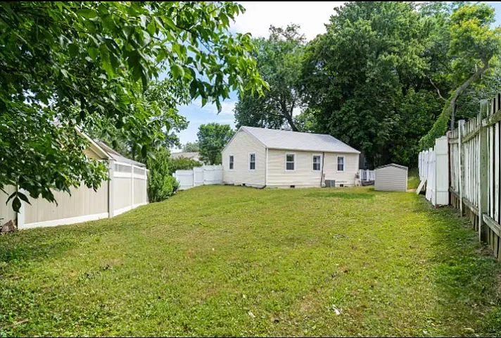 2 Burgundy Ct — Photo 20