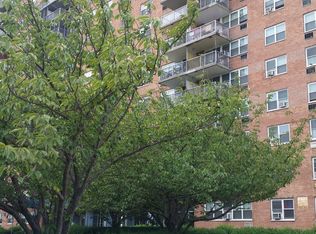 880 Boynton Ave, Bronx, NY