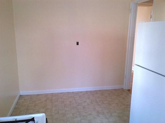 Kitchen, Eat-in Area