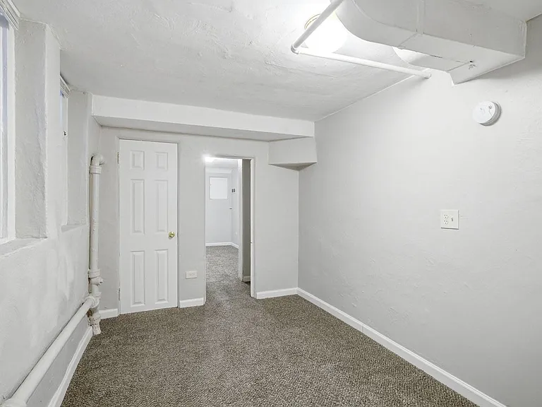 1325 Corona — Photo 42