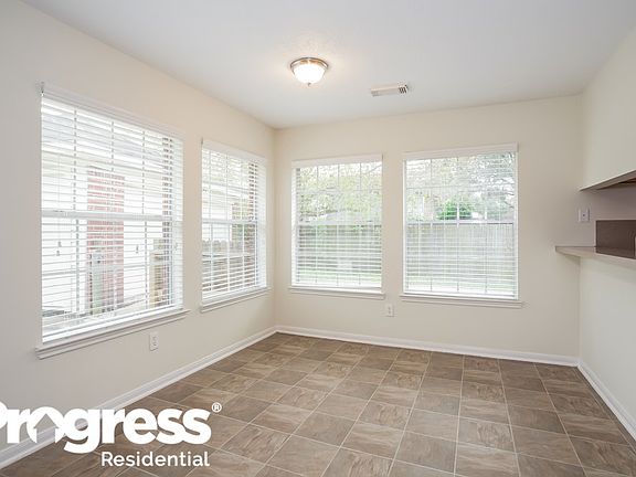 4th image of 4427 W Thunderwood Cir