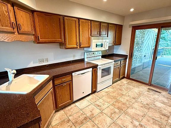 5th image of 1914 Stolley Park Cir