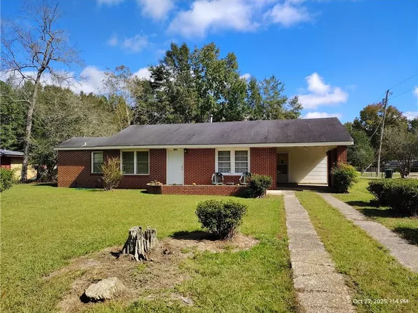 1102 Wilmuth St, Bogalusa, LA 70427