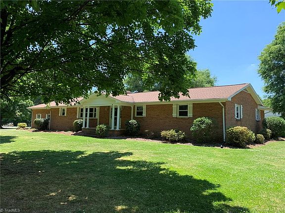 2nd image of 100 Kiser Rd
