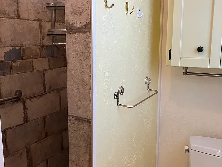 901 Dogwood Rd — Photo 12