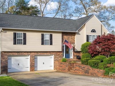3704 25th Street Pl NE, Hickory, NC, 28601