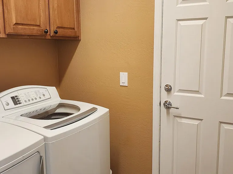 27013 W Potter Dr — Photo 16