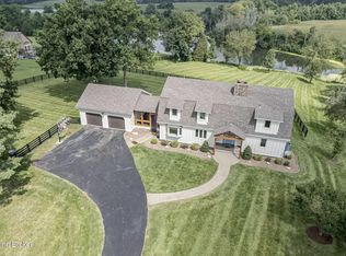 1416 Taylor Wood Rd, Simpsonville, KY 40067