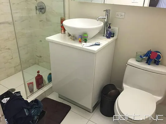 Rented by Point NYC | media 15