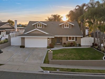 25191 De Salle St, Laguna Hills, CA, 92653