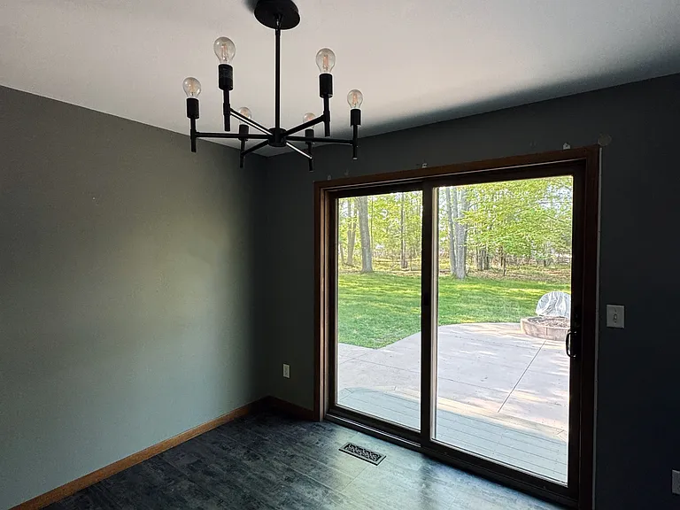 815 Eskil Ave — Photo 4