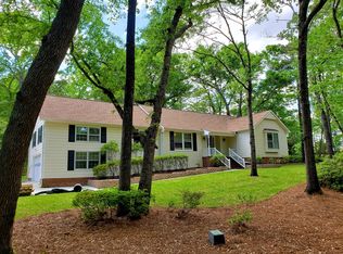 102 Hidden Lake Ln, Wilmington, NC 28409