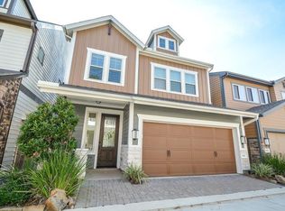 1110 Oakwood Pass Ct, Houston, TX 77043