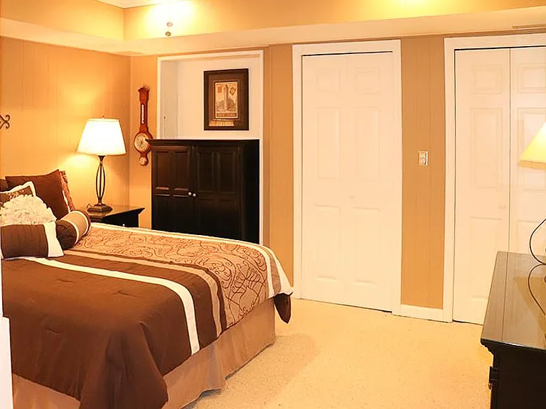 5070 Vernon Springs Dr #3 — Photo 6
