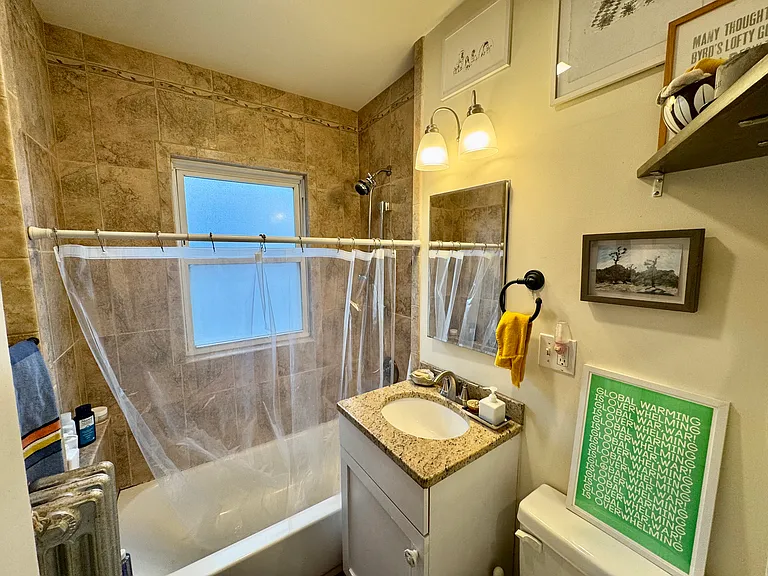 25 Saint Peter St #3R — Photo 12
