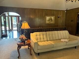 2nd image of 203 Carson Ave