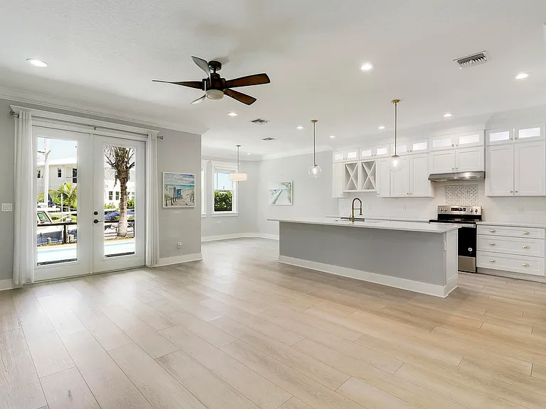 3997 SE Barcelona St — Photo 28