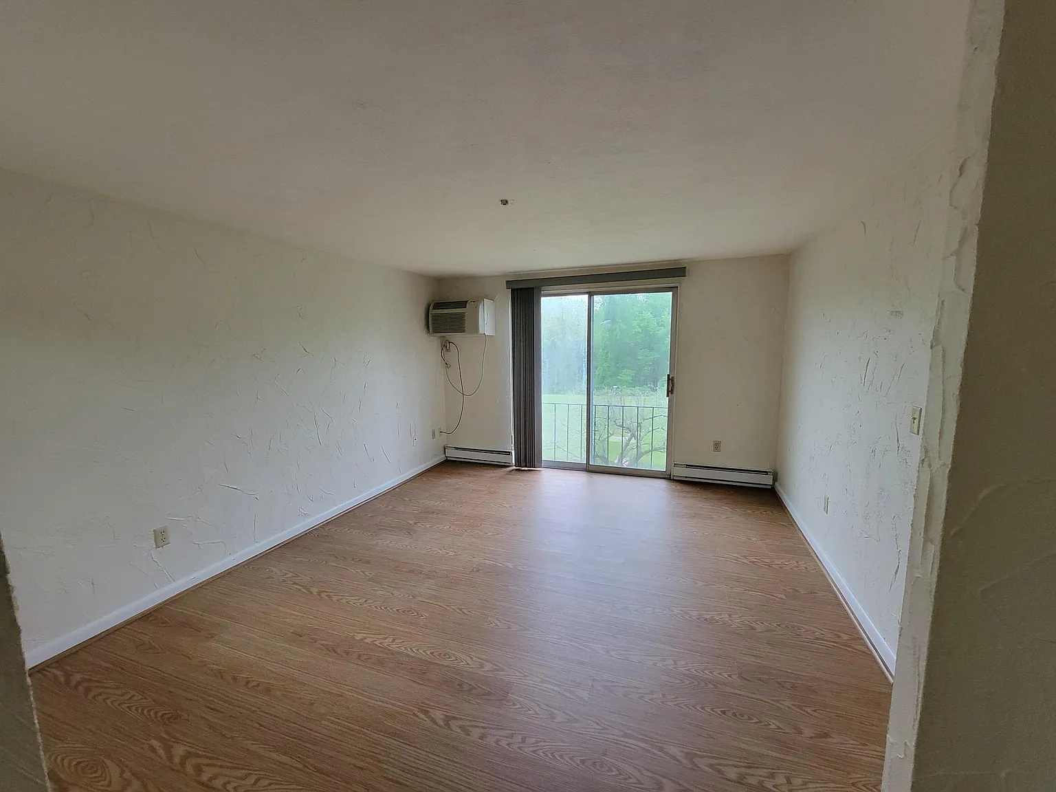 1 bed, 493 sqft, $1,550 — Photo 3