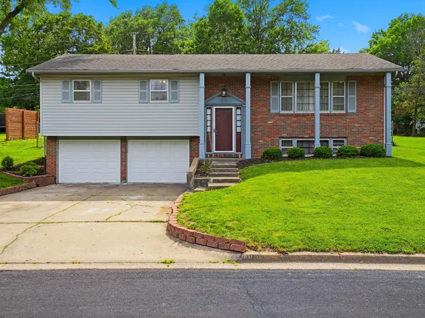1909 Garden Dr, Columbia, MO 65202