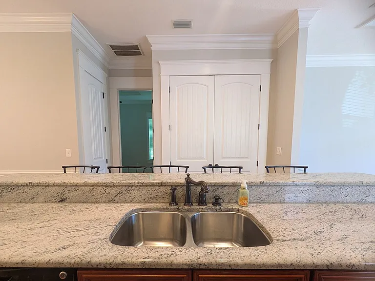124 Pepperdine Ct — Photo 18