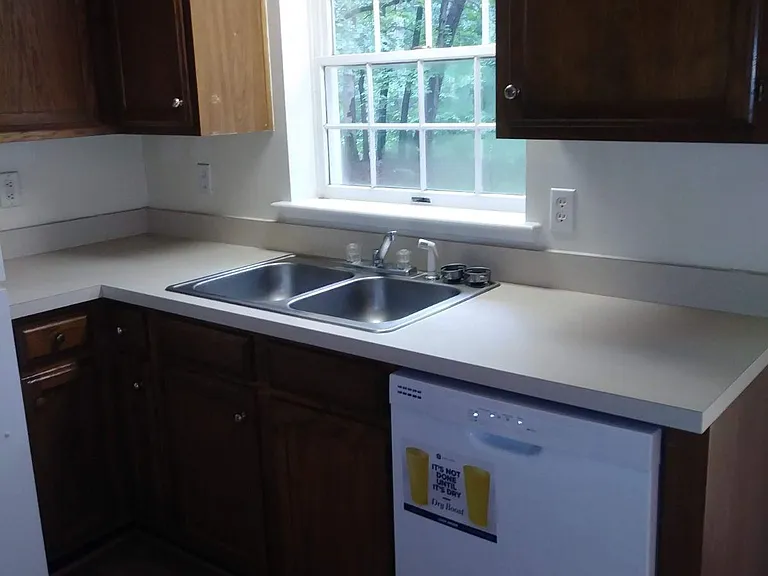959 Swan Ln — Photo 12