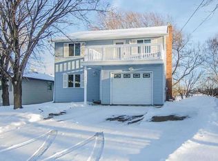 2155 Early St, Green Bay, WI 54304