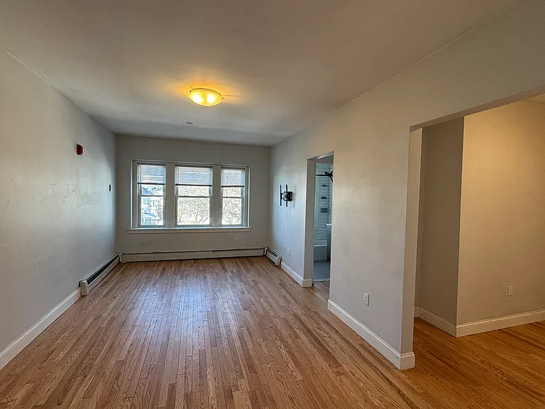 230 Lafayette St #1 — Photo 8