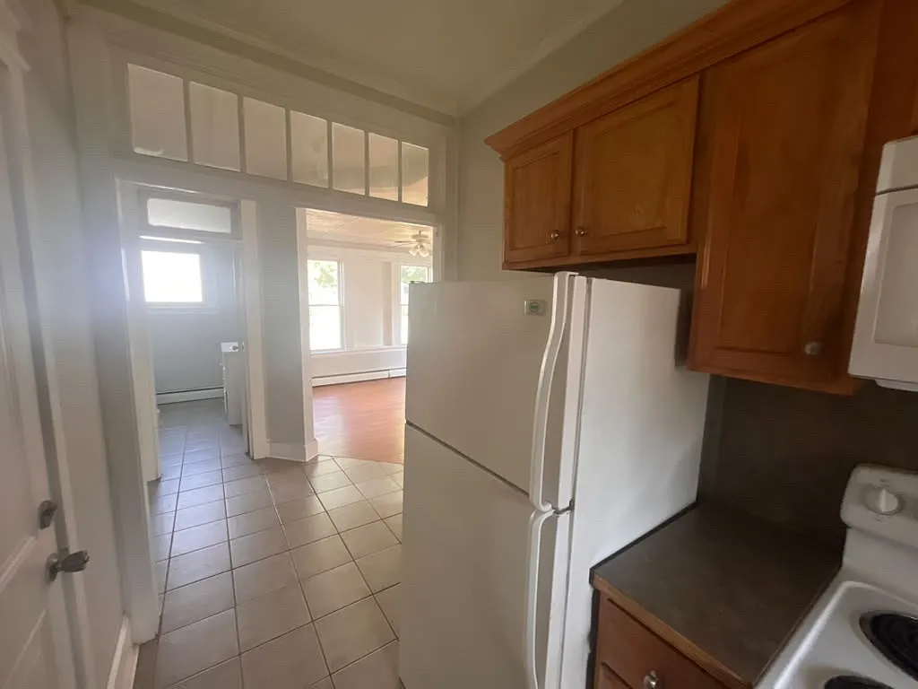 1 bed, $1,250 — Photo 3