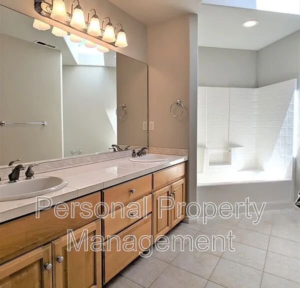 17409 NE 32nd St — Photo 18