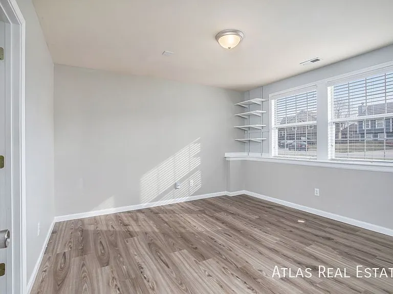1312 SE Princeton Pl — Photo 28